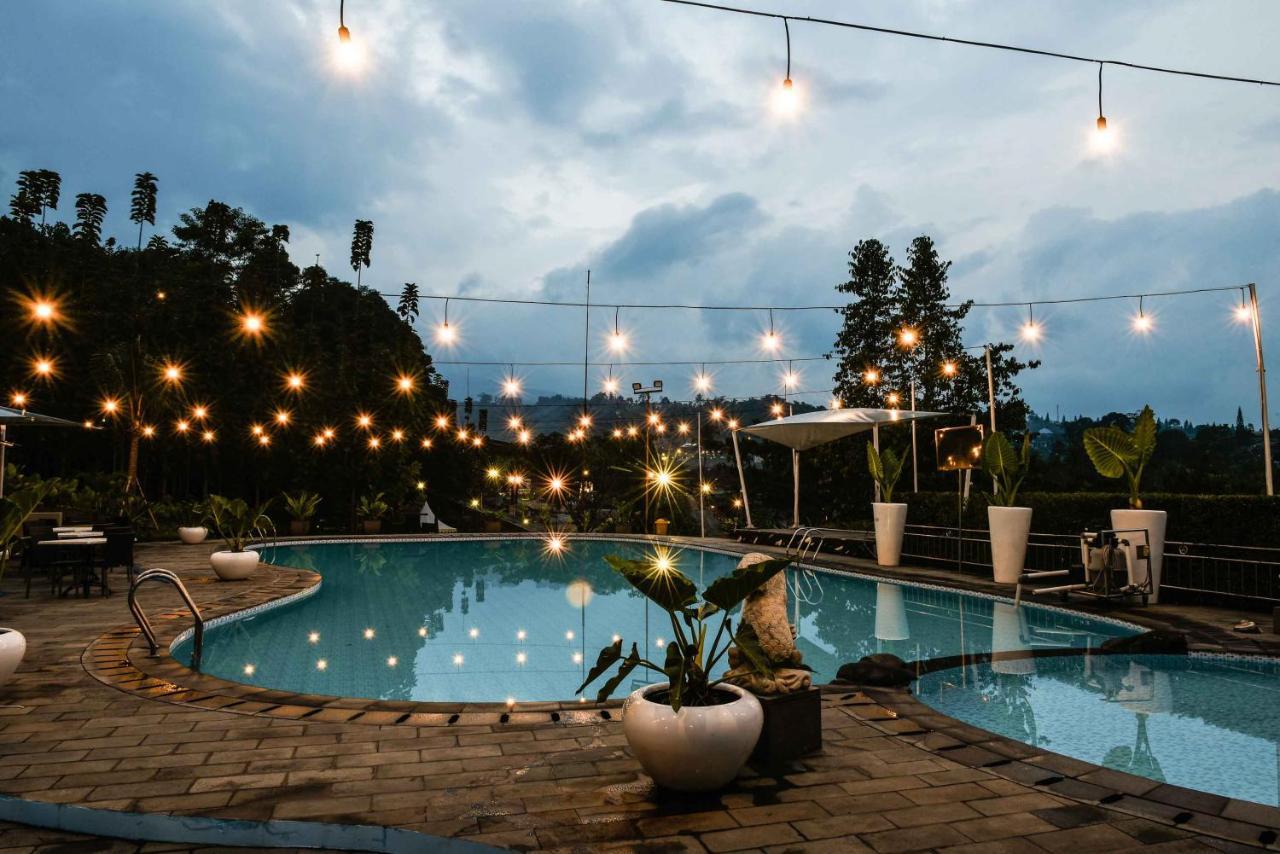 Jsi Resort Puncak Eksteriør bilde